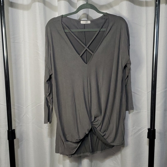 Cherish criss cross top - Picture 1 of 6